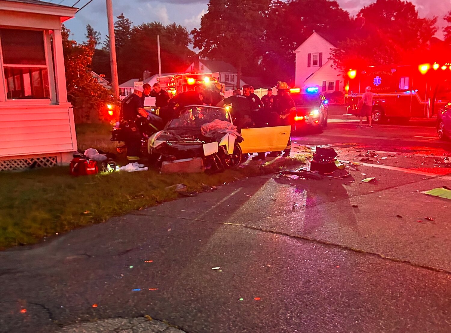 East Providence Police investigate fatal car crash on Pawtucket Avenue 